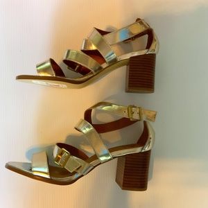 Kelsi Dagger Gold Metallic Sandals size 10